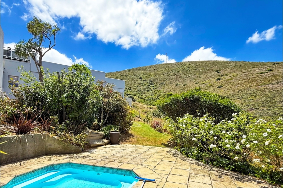 3 Bedroom Property for Sale in Plattekloof 3 Western Cape